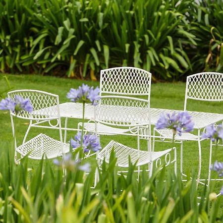 Blue Lily Retreat Bed and Breakfast Matjiesrivier  Εξωτερικό φωτογραφία